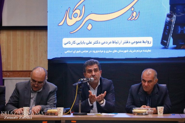 ناگفته های بابایی کارنامی با خبرنگاران/ از نخبه کشیهای سیاسی تا جولان انقلابی نماها / ۴ سال حضور من در مجلس به اندازه ۴۰ سال خاطره است