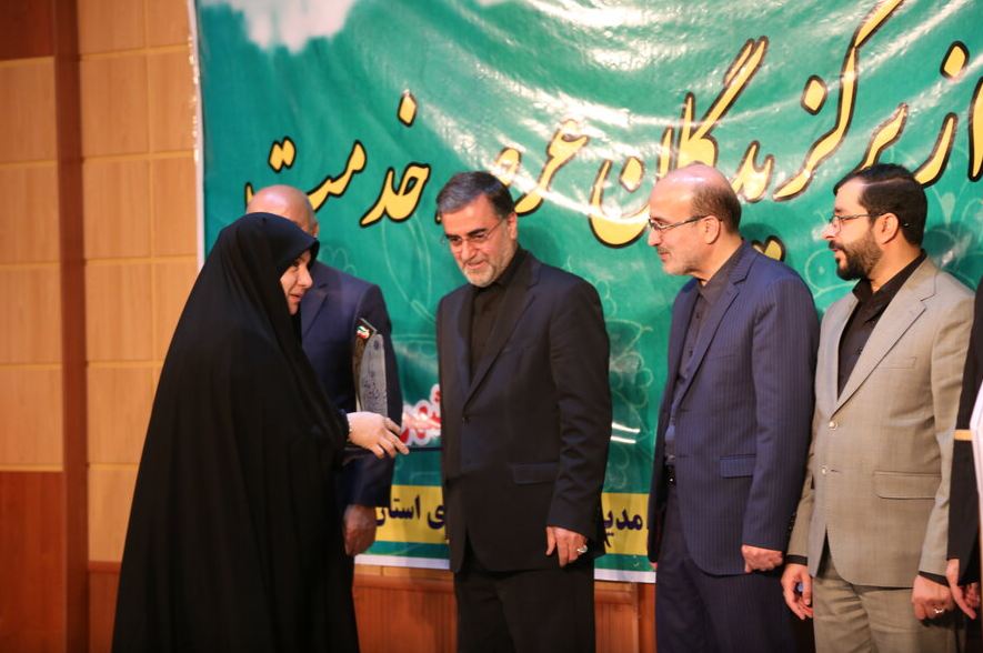 از مدیرکل بهزیستی مازندران به عنوان مدیر دستگاه برتر در جشنواره شهید رجایی تجلیل بعمل آمد