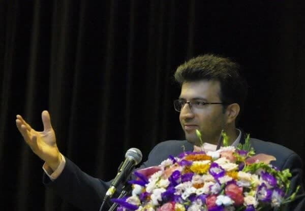 صادق مثل برزگر / اقدام ماندگار تدوین طرح جامع گردشگری استان/ جوانان انقلابی میدان داران اصلی انقلاب اند