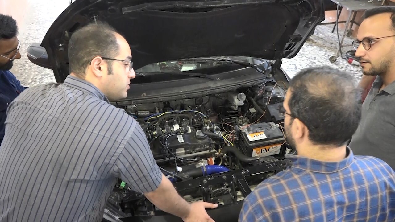 شاهین با دانش محققان بومی شتاب می گیرد