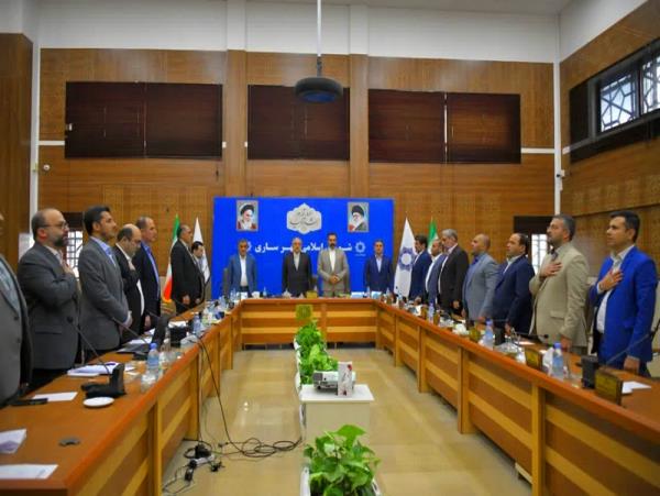 جلسه پیگیری پروژه های اولویت دار ساری با حضور نمایندگان ، مسئولان استان و شهرستان و مدیران شهری