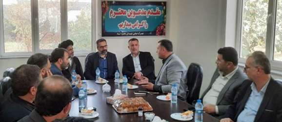 جلسه بررسی مشکلات واحدهای تولیدی شهرک صنعتی شهدای محمودآباد برگزار شد