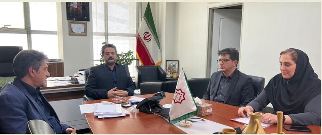 نشست مشترک رییس سازمان با دکتر مانی فر مدیرکل دفتر مقررات ملی وزارت راه و شهرسازی