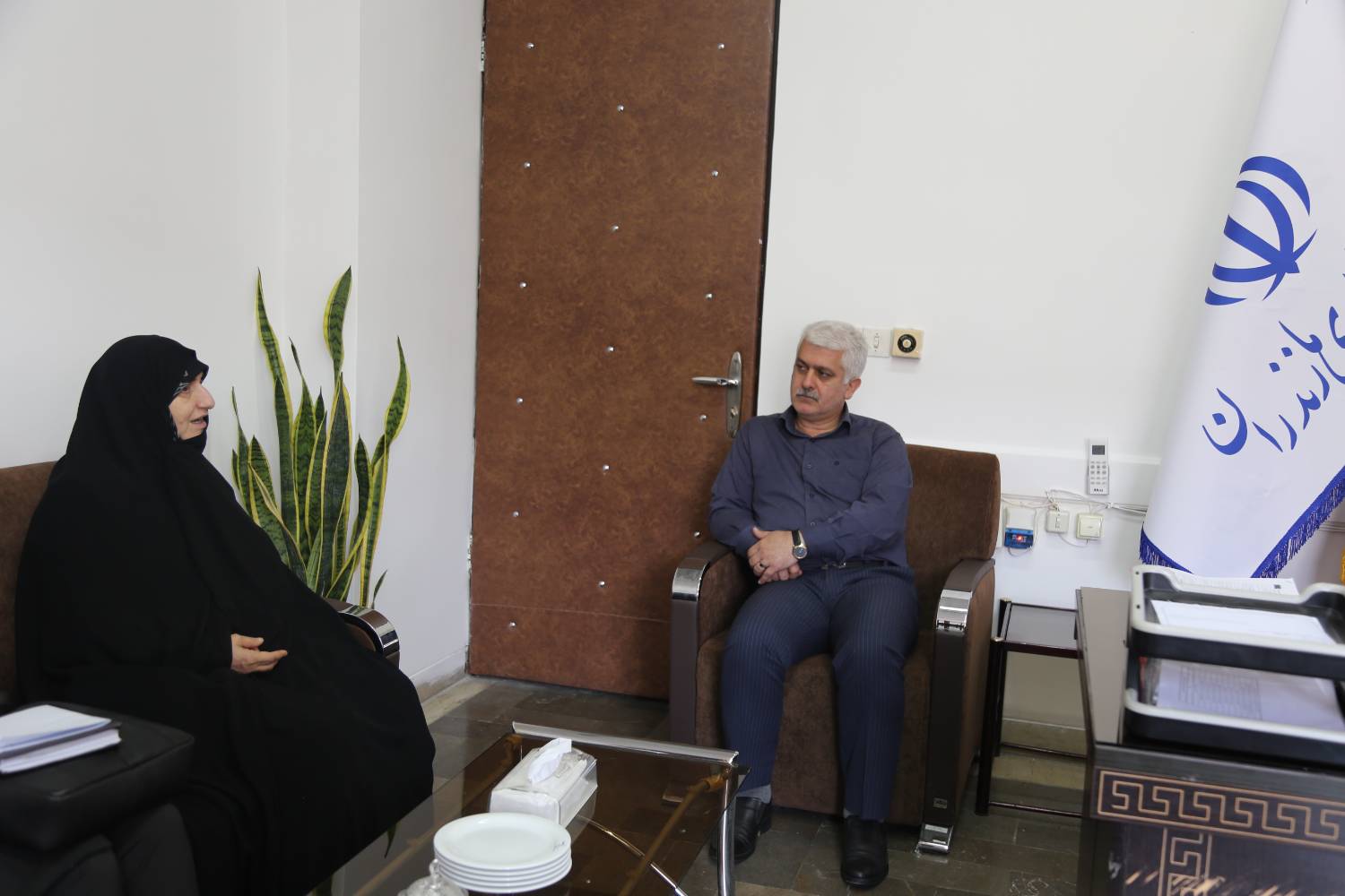 دیدار مدیرکل کتابخانههای عمومی با مدیرکل دفتر امور روستایی و شوراهای استانداری مازندران