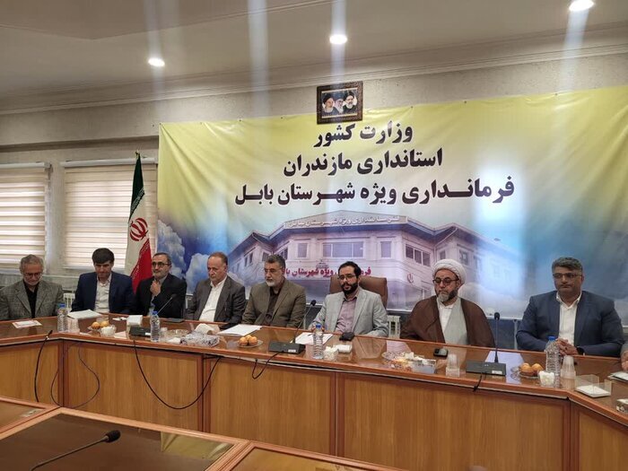 اسراف منابع مالی با کاغذبازی در ادارات