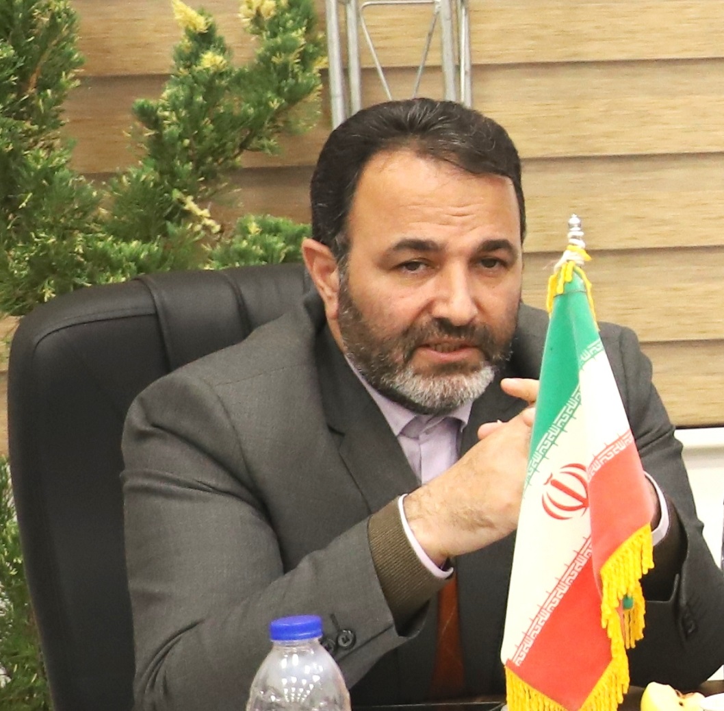 بررسی ۱۸ طرح در جلسه ستاد تسهیل با حضور استاندار مازندران در هفدهمین سفر شهرستانی به کلاردشت / ۲۵۰ میلیارد ریال اعتبار برای احیای این طرح ها