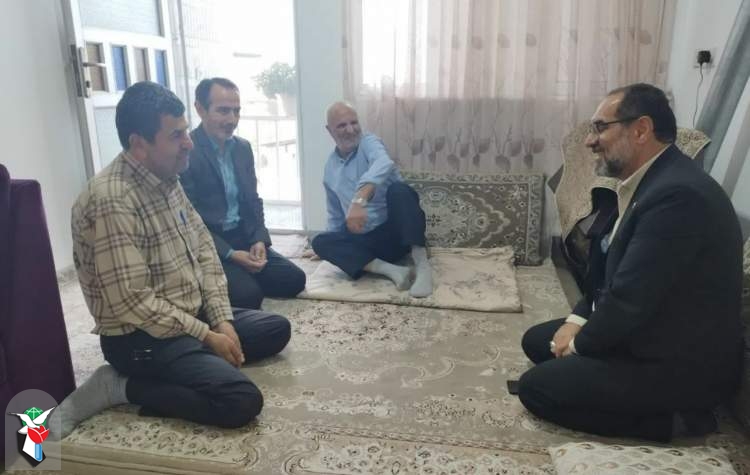 والدین معزز شهدا گنجینه های تمام نشدنی و ماندگار هستند