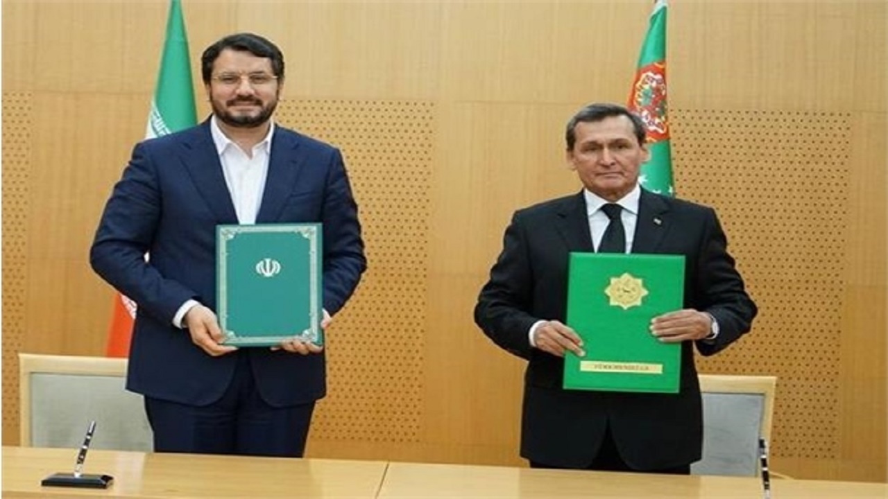 خواهر خواندگی بنادر امیرآباد و ترکمن باشی برای گسترش تبادلات اقتصادی