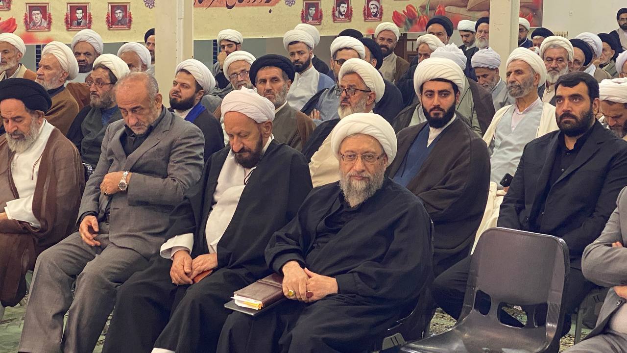 مسیر پیشرفت جامعه با مردم دیندار و مروجین مجاهد