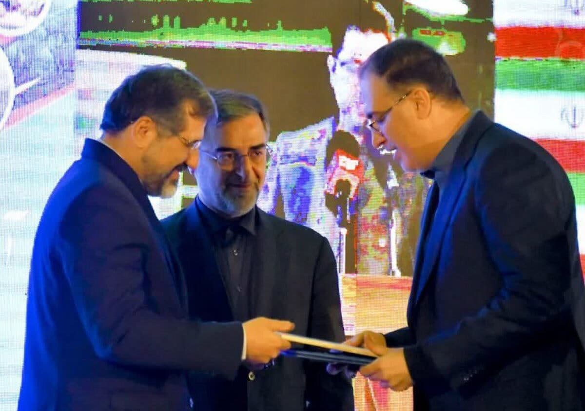 استاندار مازندران از تلاش های مدیر عامل شرکت چوب و کاغذ مازندران قدردانی كرد