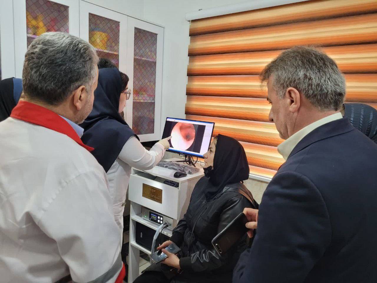 رونمایی از دستگاه پزشکی عکسبرداری از حنجره در آمل