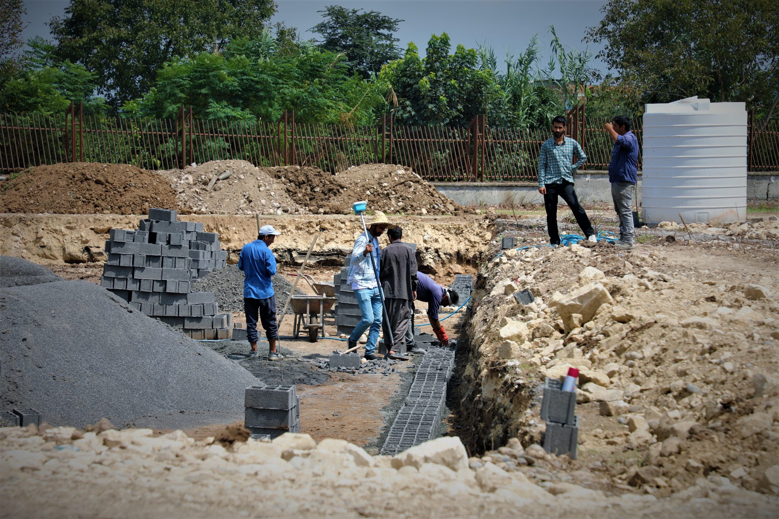 سالن ورزشی ماهفروجک ساری؛ پروژهای که پس از ۲۰ سال به ثمر خواهد نشست