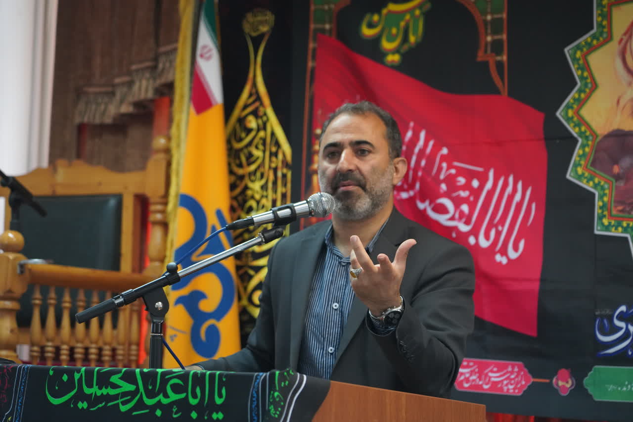 ایستادگی در برابر دشمن، بالابردن آمادگی برای خدمترسانی بهتر در خط مقدم جهاد خدمت است