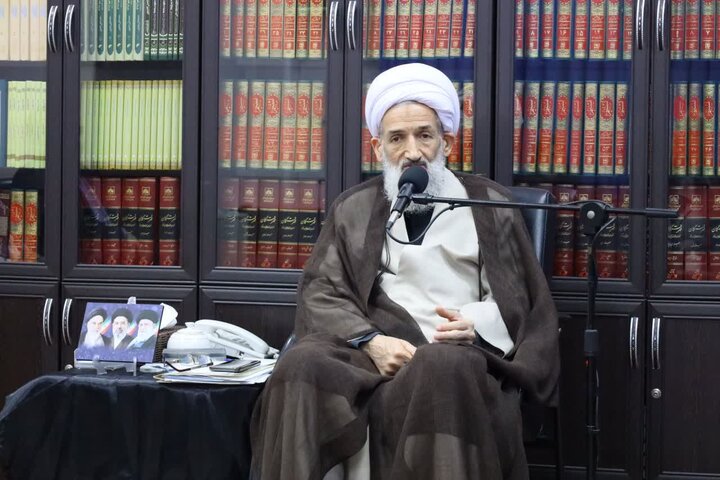 مبلغان در کنار روایت عاشورا به مسائل کلان جامعه هم بپردازند مبلغان در کنار روایت عاشورا به مسائل کلان جامعه هم بپردازند