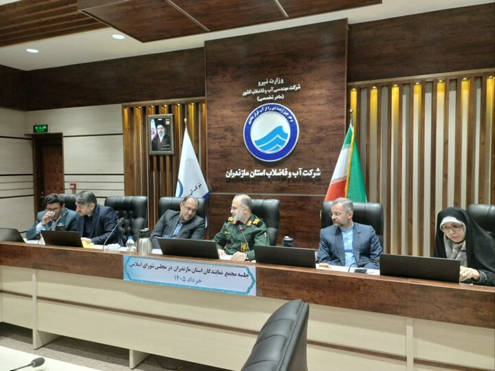 مردم و مجلس پشتیبان نیروهای مسلح هستند