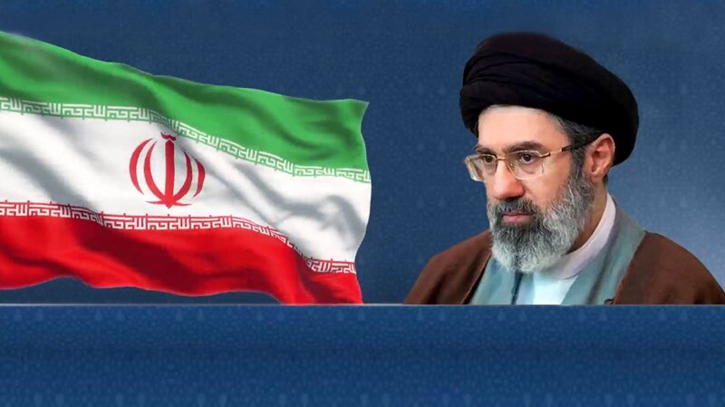 پاسدار ریشههای هویت ملی و زبان مادری و پرچم مقدس باشید پاسدار ریشههای هویت ملی و زبان مادری و پرچم مقدس باشید
